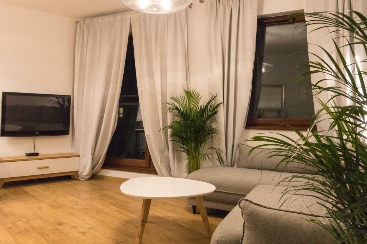 Brzezicki Apartament Centrum กดัญสก์ ภายนอก รูปภาพ